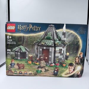 LEGO Harry Potter Hagrid’s Hut 76428 Set 896 Pieces Gift Collectible New